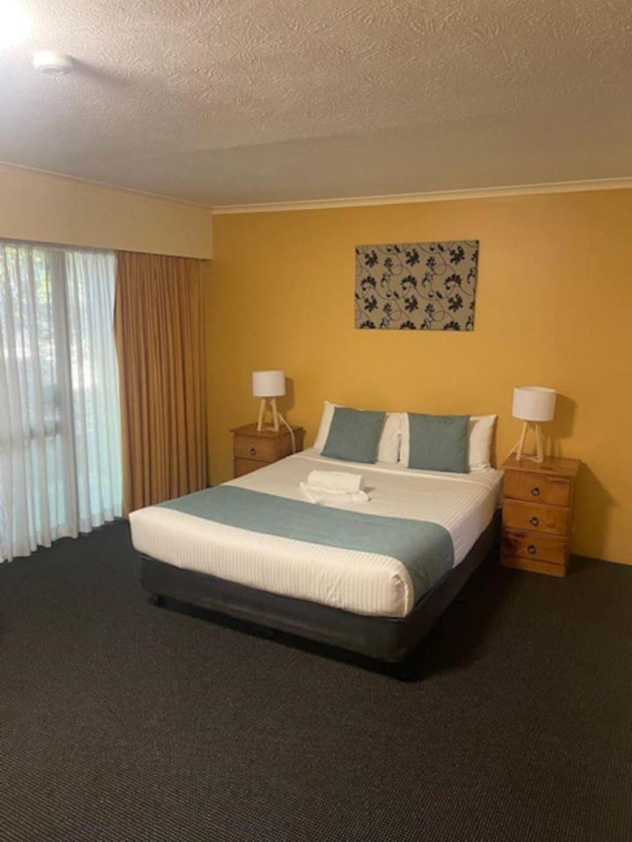 Cozy 1 Bedroom Ideal 4 Business Brisbane
