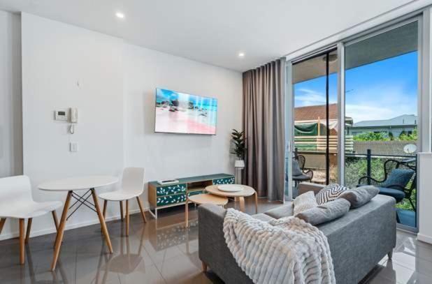 Spacious One-bedroom In South Brisbane