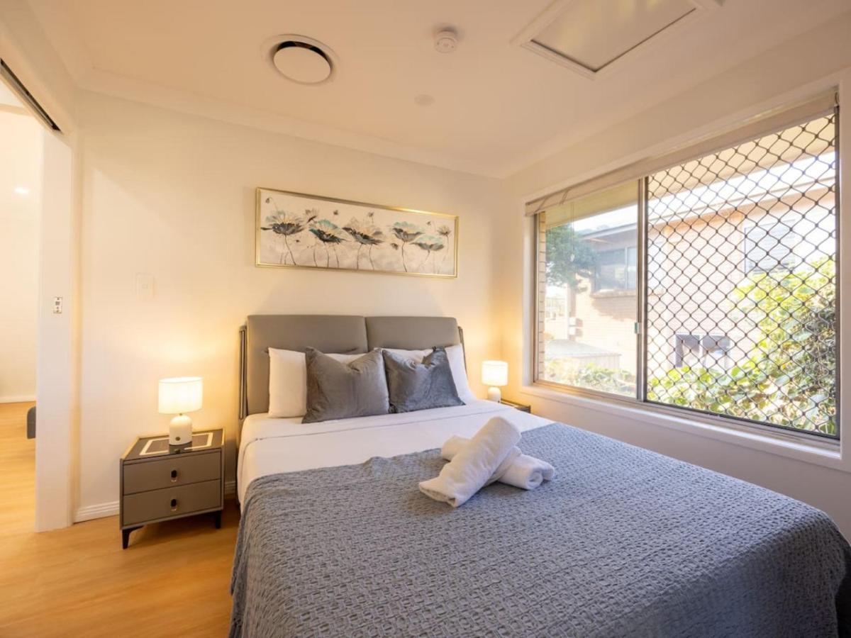 Super Value 4br House Near Westfield Shops And Parks Casa de férias