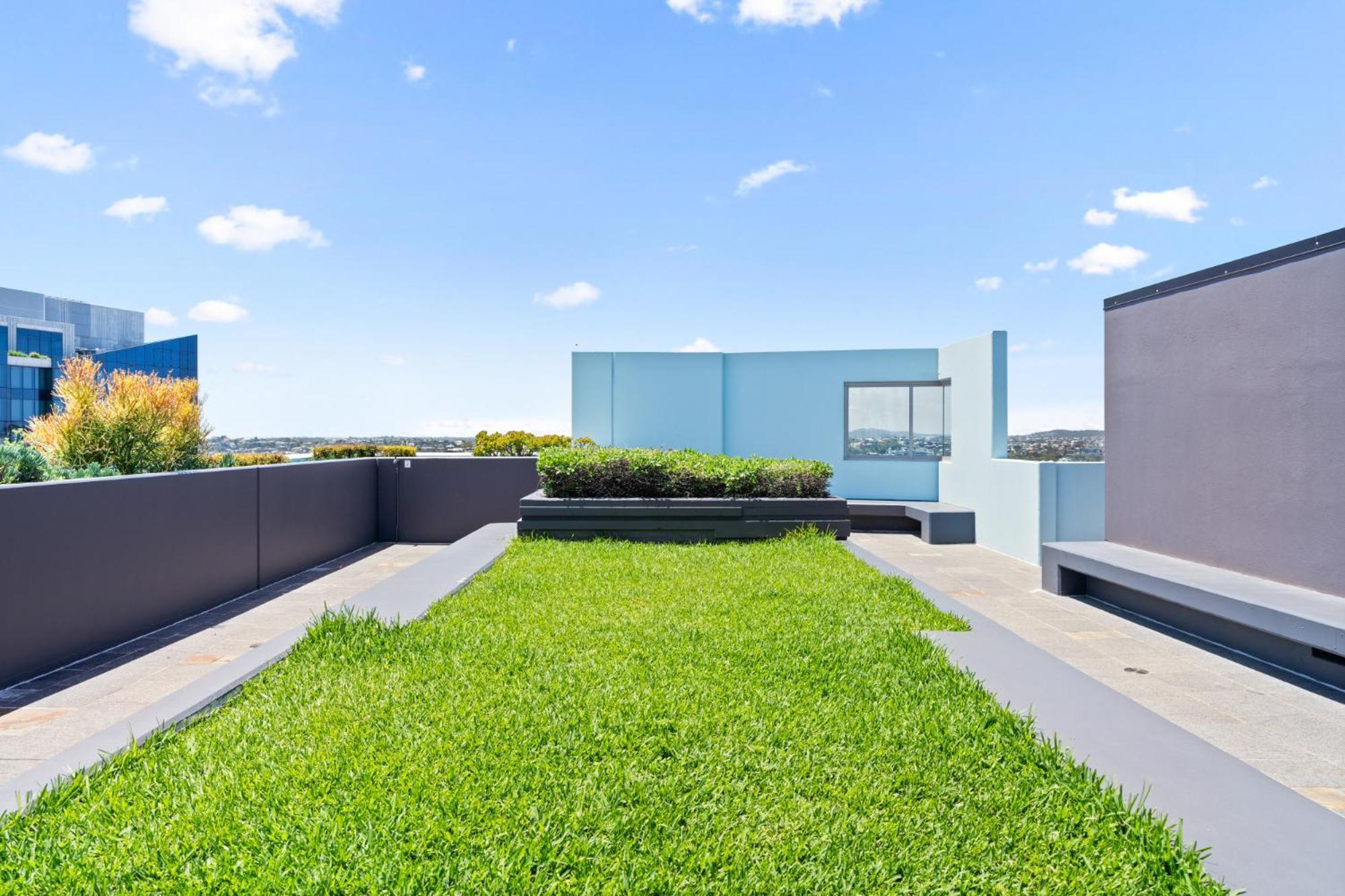Elegant 2-bed With Rooftop Dining & Fabulous Views Apartment *