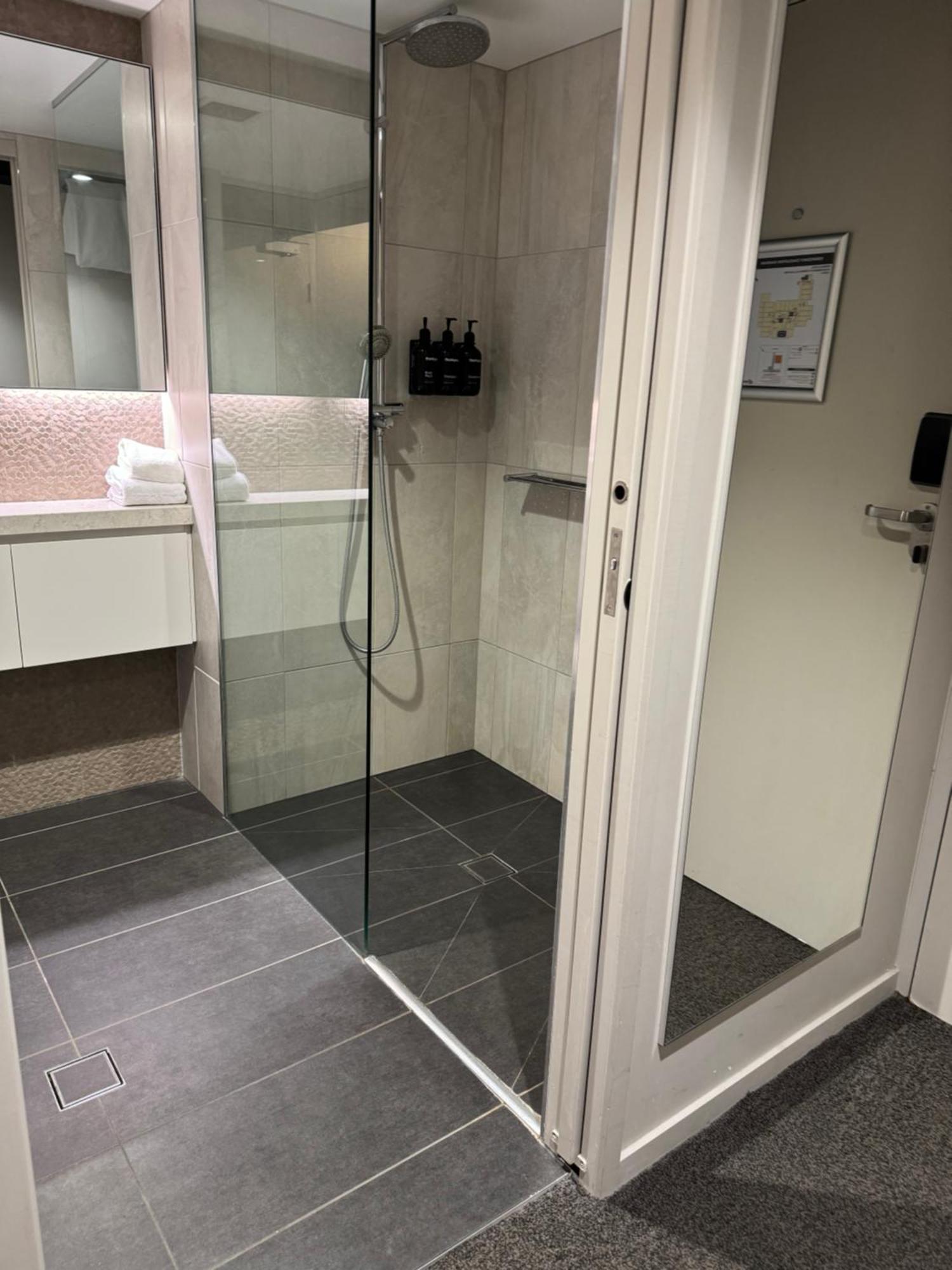Fortitude Valley 5*