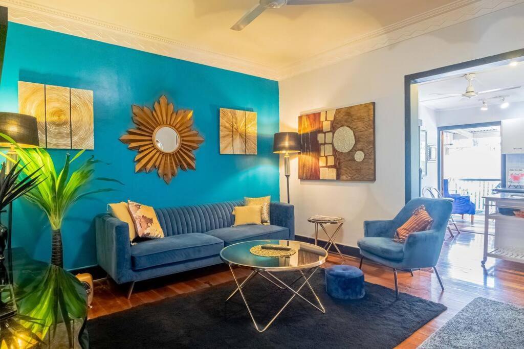 Apartamento Art Deco Retreat, Shops & Cafes, Public Street Parking *