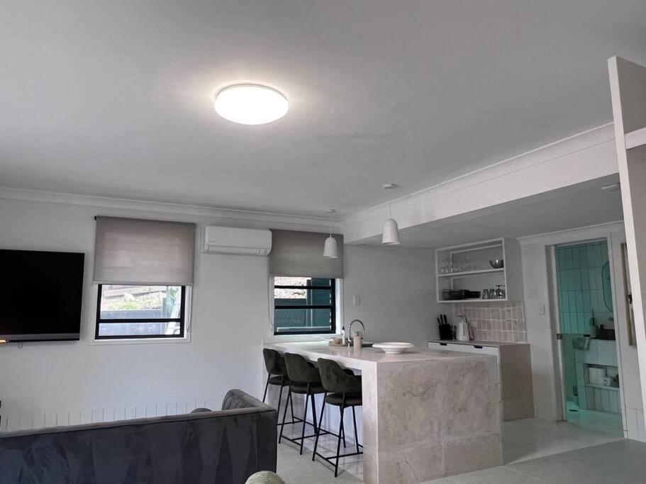 Apartment Sophisticated Spacious Self Contained