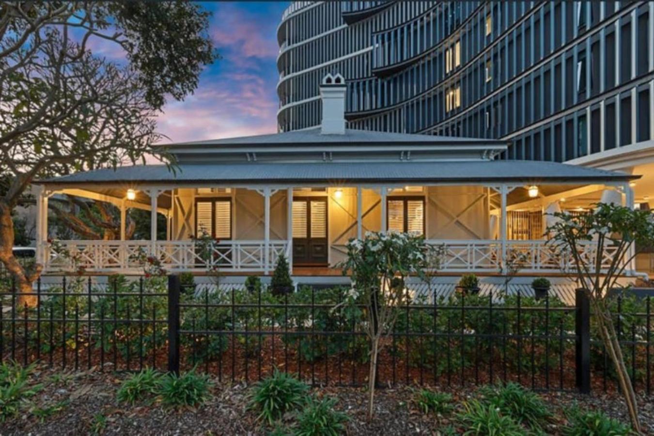 Luxury Inner Heritage House Holiday home Brisbane