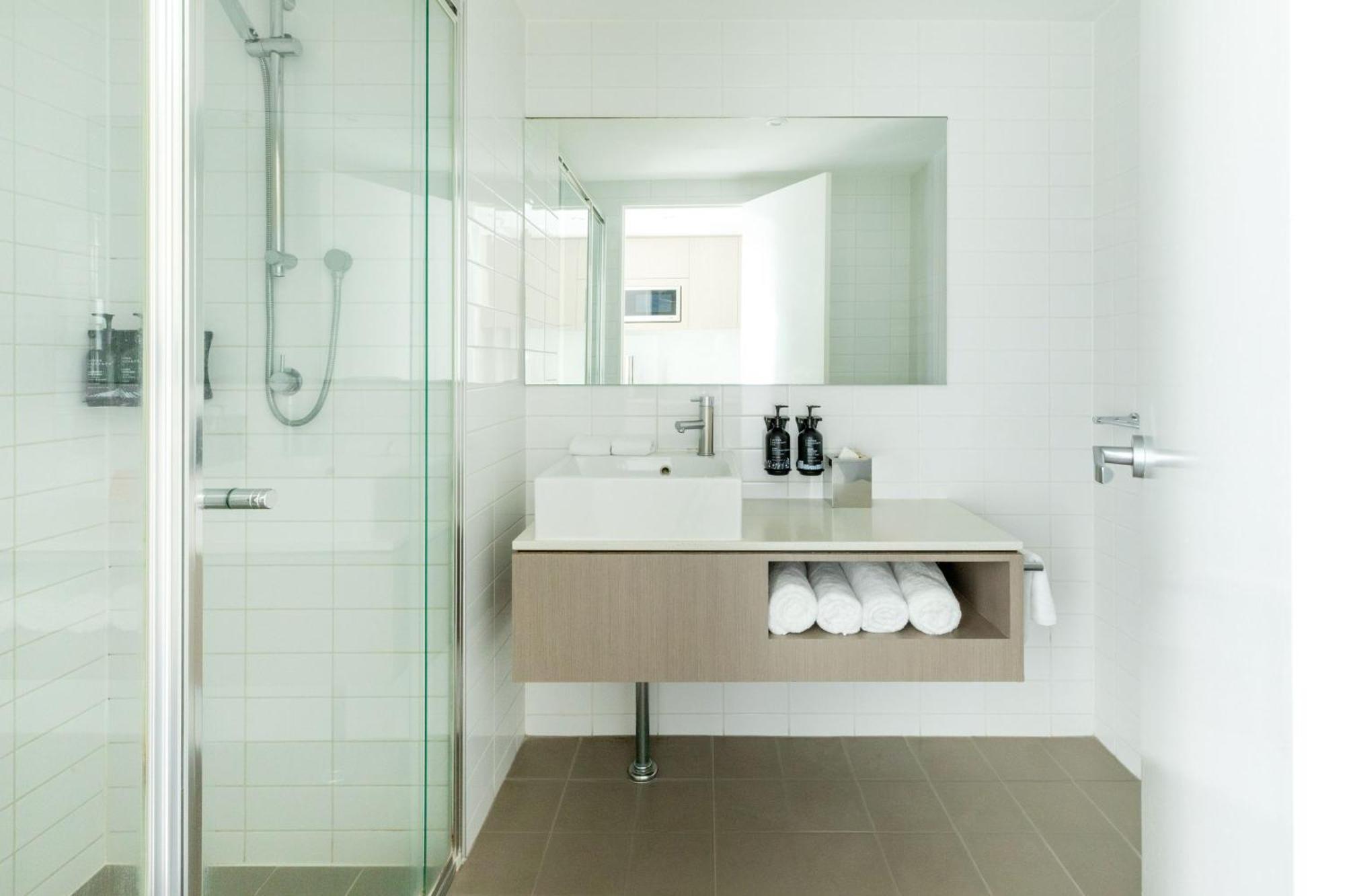 Hotel Mantra South Bank 4*