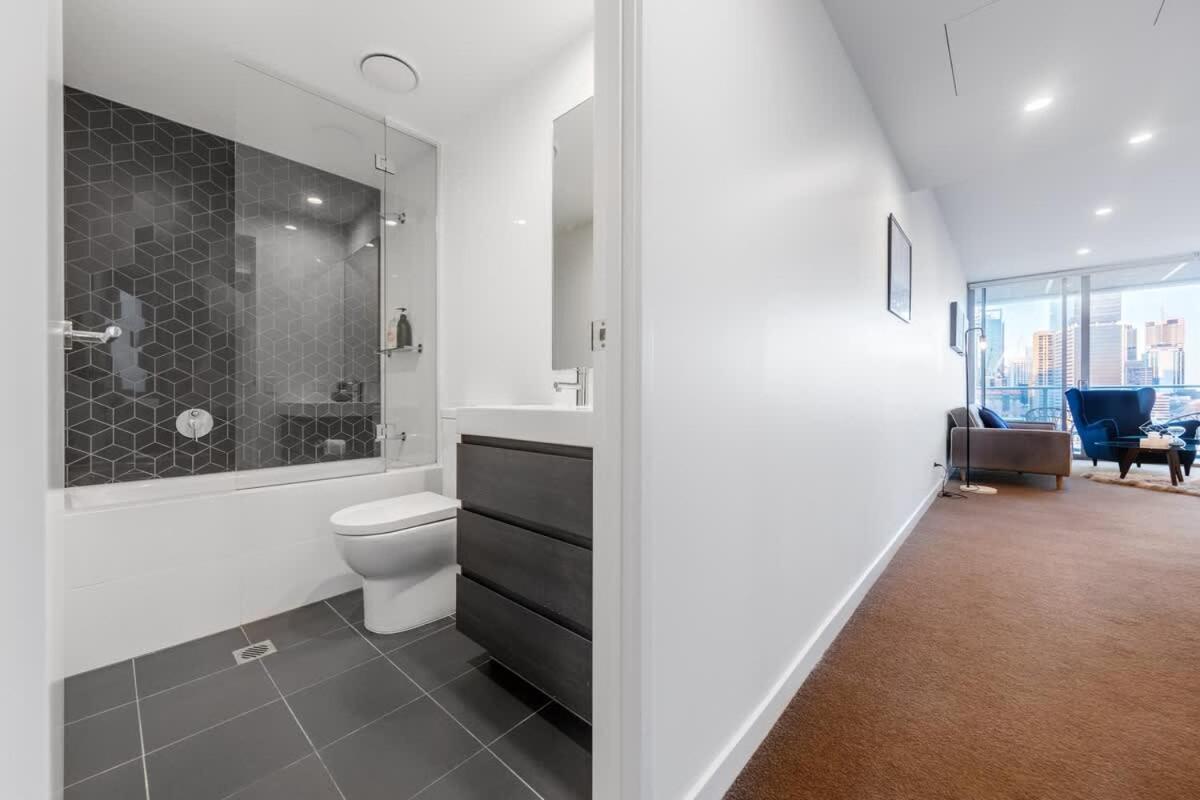 Apartamento High Lvl Private And Quiet River View 2bd