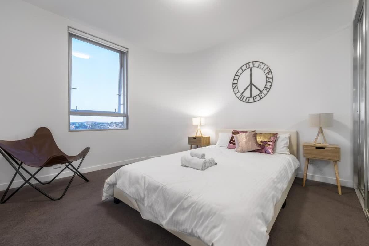 Apartamento High Lvl Private And Quiet River View 2bd