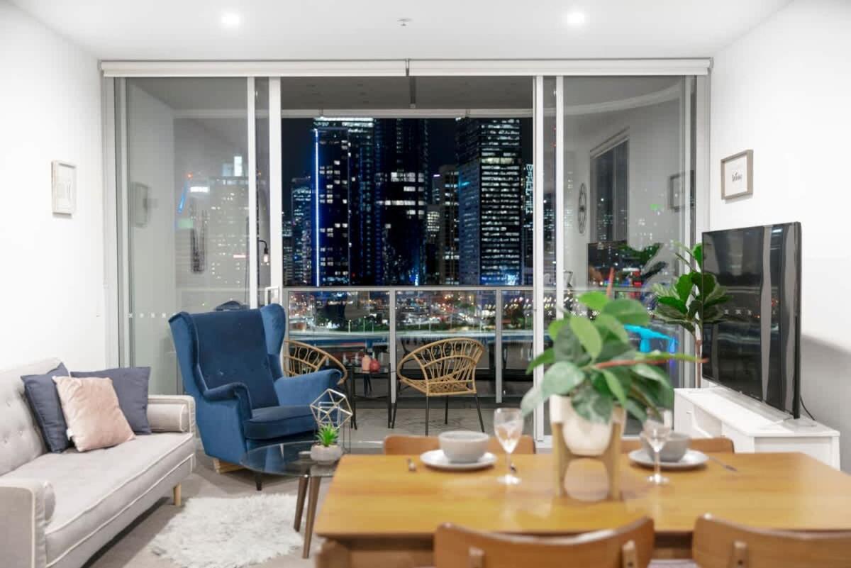 High Lvl Private And Quiet River View 2bd Apartamento *