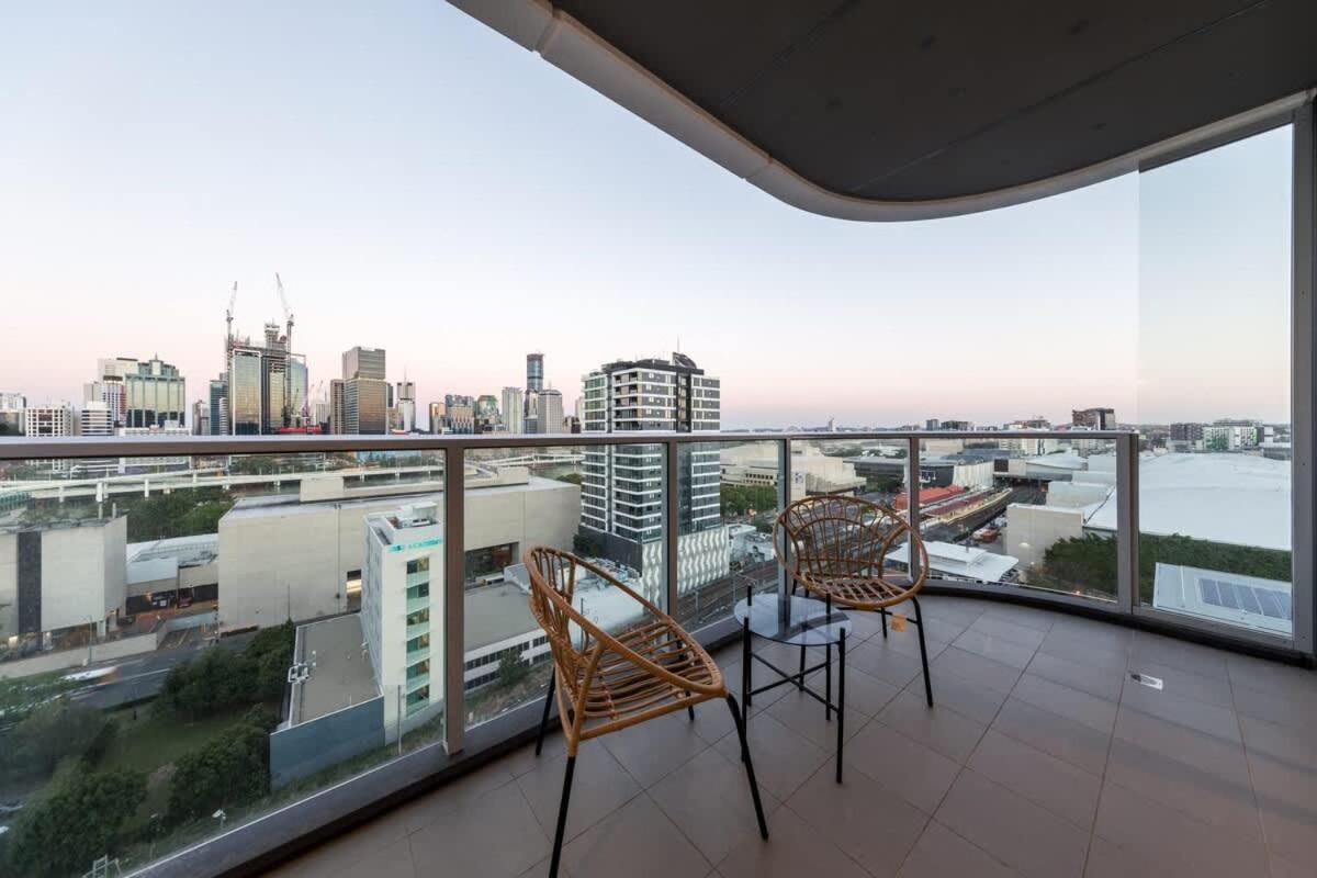 Apartamento High Lvl Private And Quiet River View 2bd *