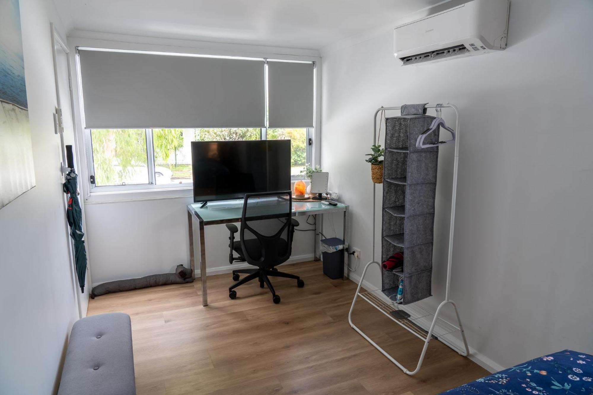 Hot Tub, Ice Bath, Gym, Sauna, Pool Table Coorparoo Haven *