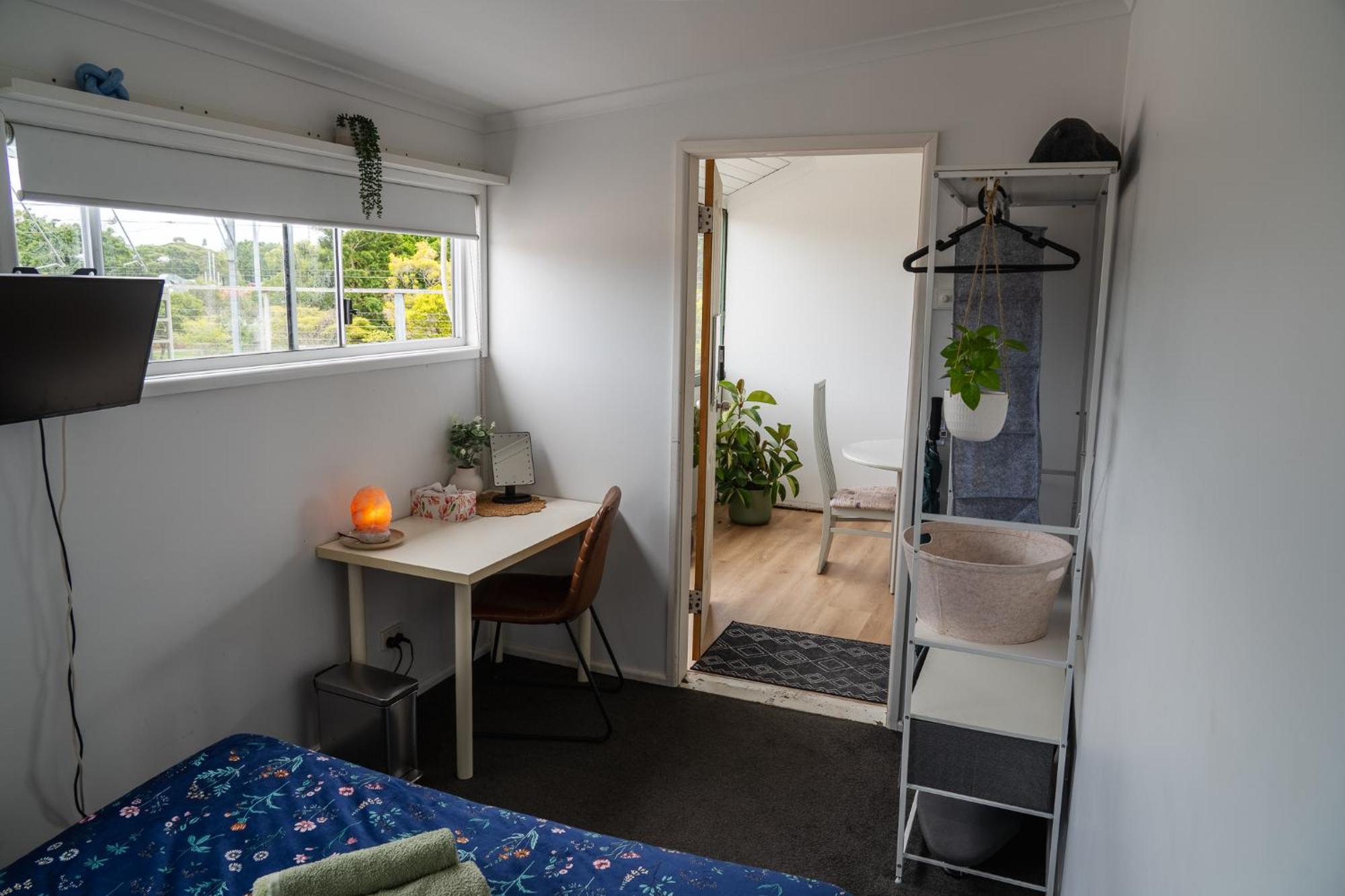 Homestay Hot Tub, Ice Bath, Gym, Sauna, Pool Table Coorparoo Haven Brisbane