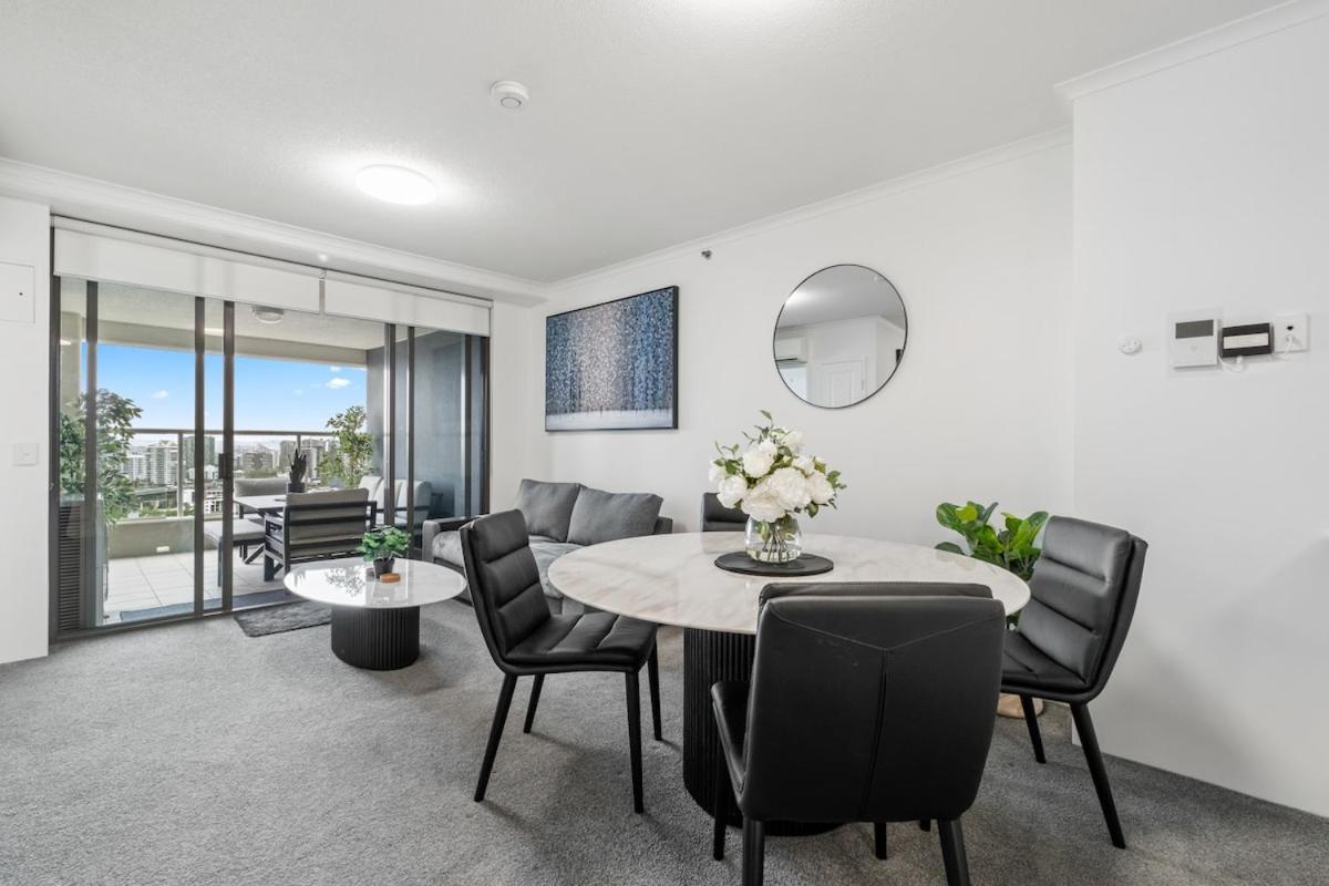 Apartamento The Executive 1bed-1bath-1car Views - Cbd *