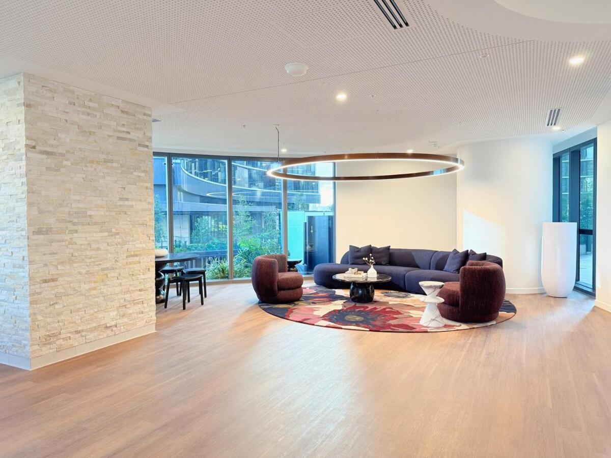 Serene 2bed With Pool & River Views At Queens Wharf Apartment *