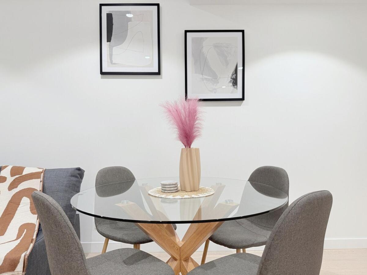 Serene 2bed With Pool & River Views At Queens Wharf Apartment *
