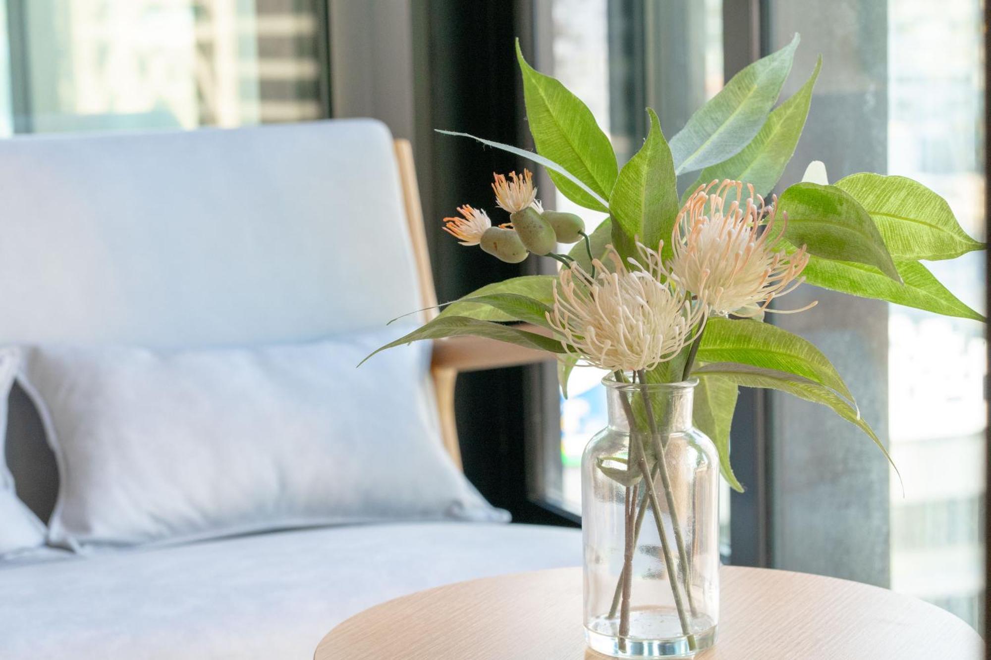 Apartment Modern Valley Pad With Rooftop Pool, Study & Parking Brisbane
