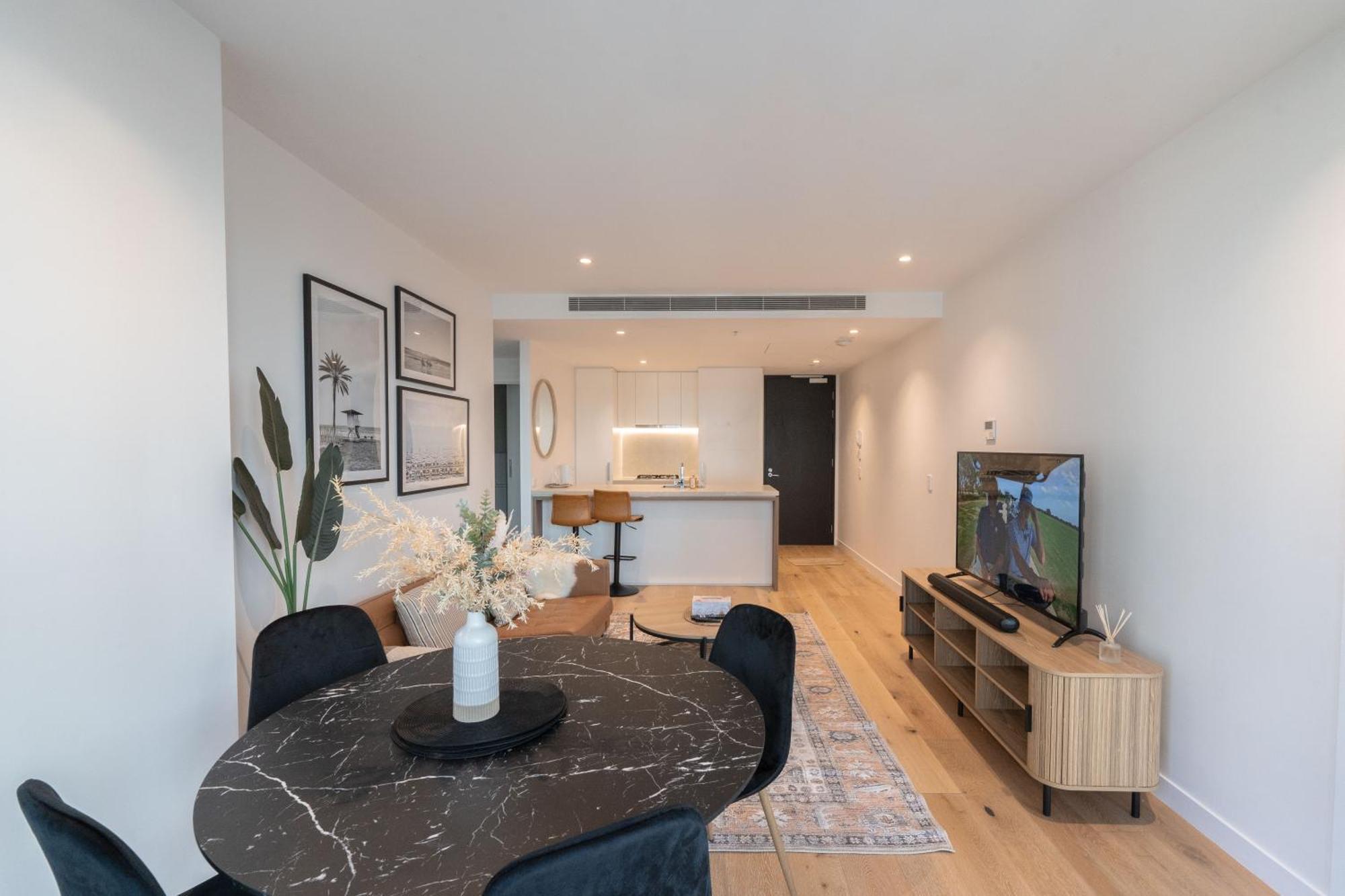 Modern Valley Pad With Rooftop Pool, Study & Parking