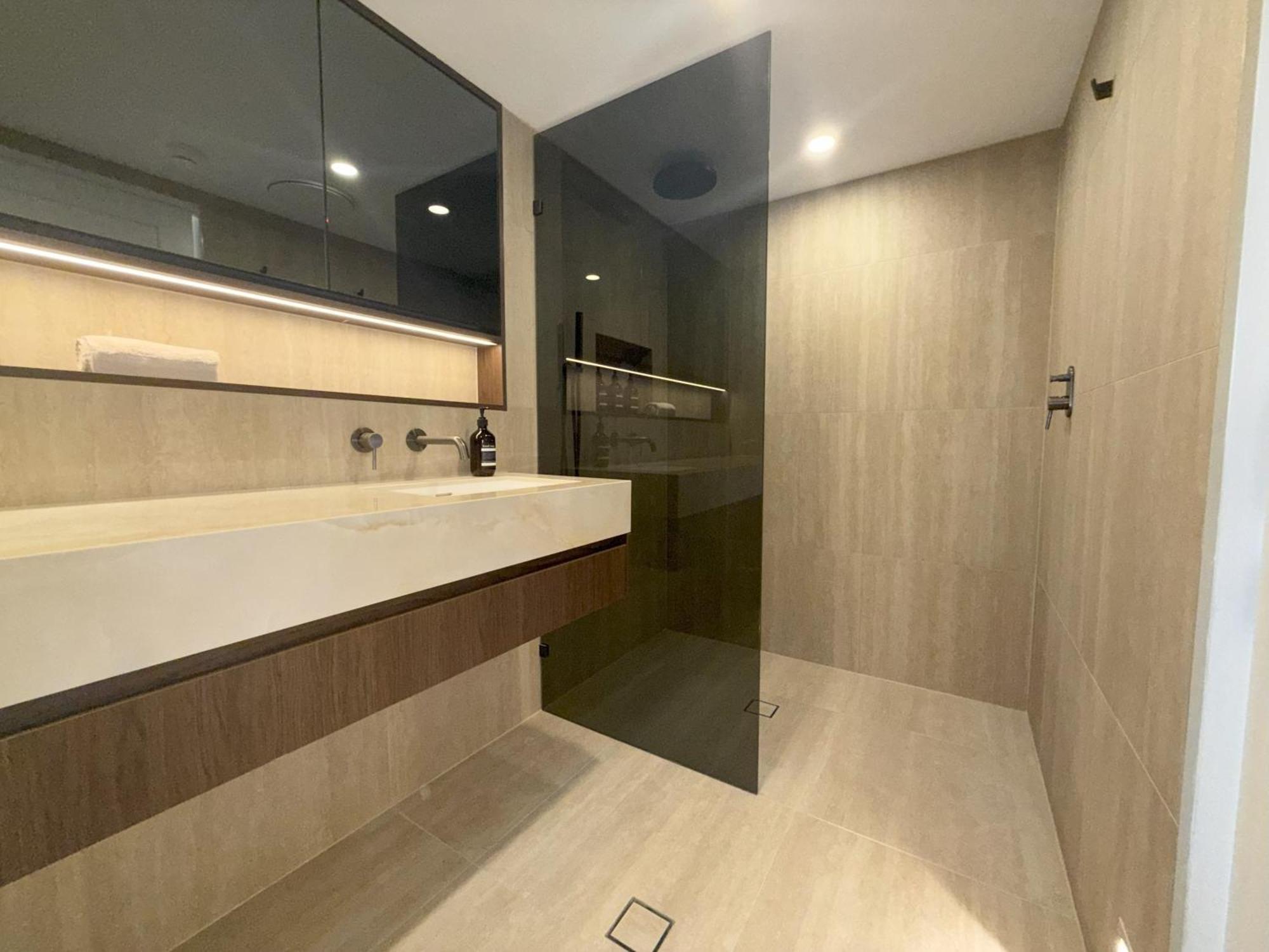 Apartment Penthouse - Luxury 2 Storey -3 Bedroom Sky Home! Brisbane
