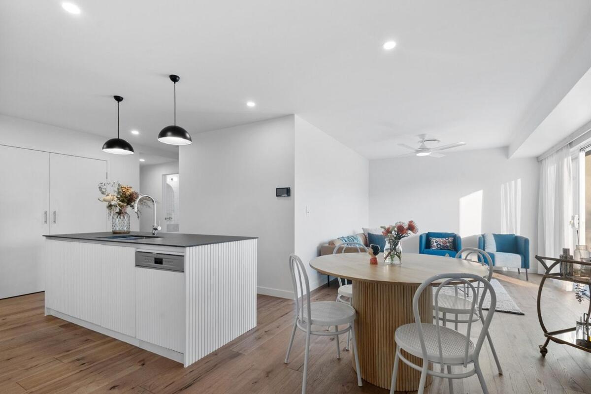 Apartment 2 Bed Close To Wesley Hospital & Suncorp Stadium *