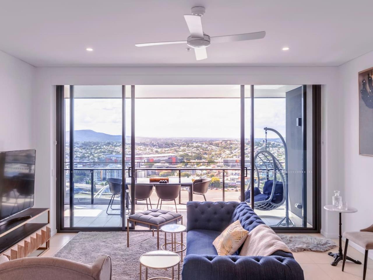 Spacious 2bed Nook With River View
