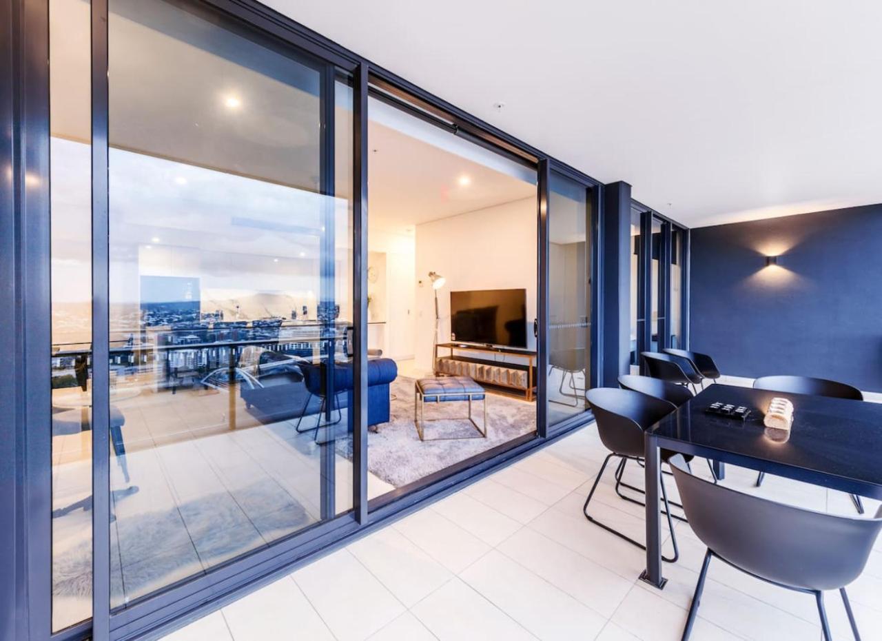 Spacious 2bed Nook With River View