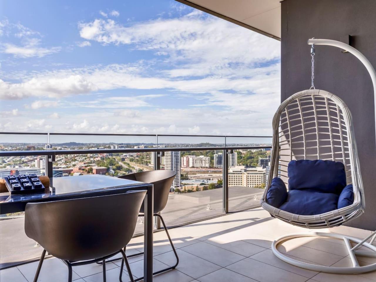 Spacious 2bed Nook With River View Apartment *