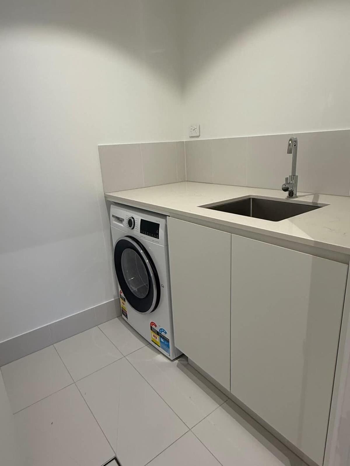 The Gemini - Queens Wharf - 3bd Luxury & Carpark Apartment