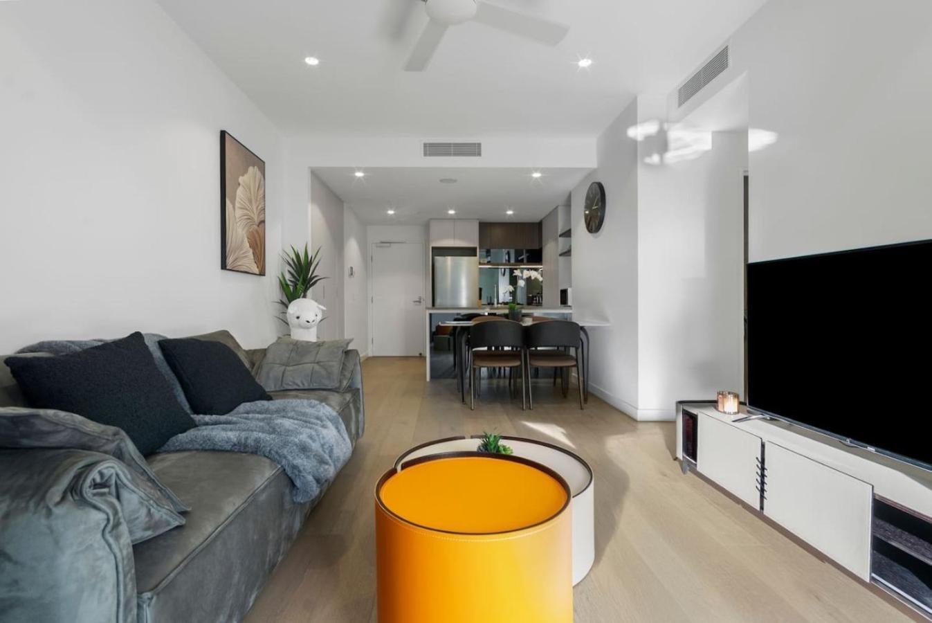 Apartment Stylish With Pool, Sauna & Gym Brisbane