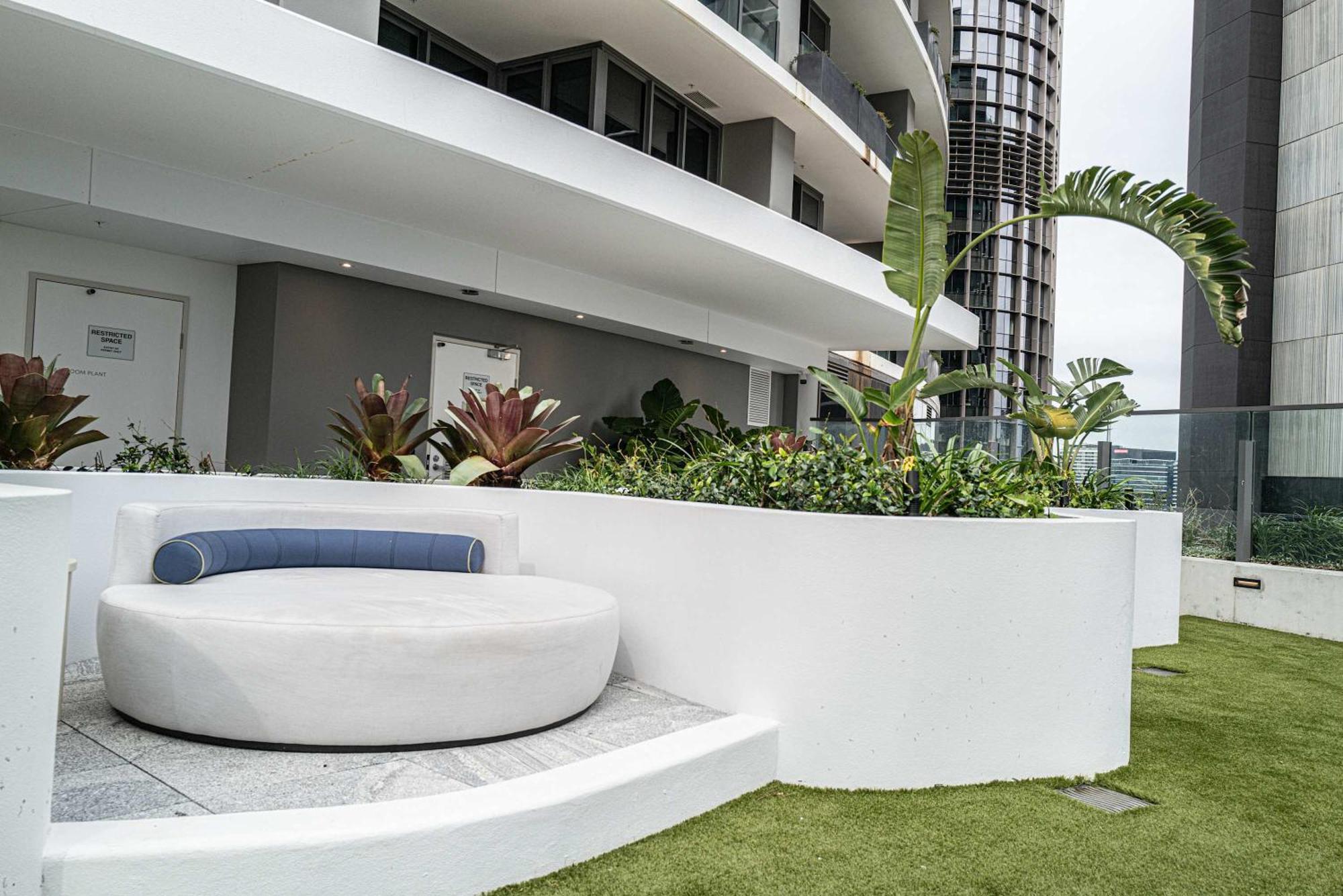 Apartment Riverside Reverie French Luxury At Bne Casino *