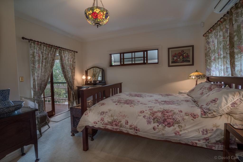 Guest house Grove Manor 4*