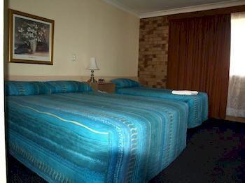 Motel Lancaster Court 3*