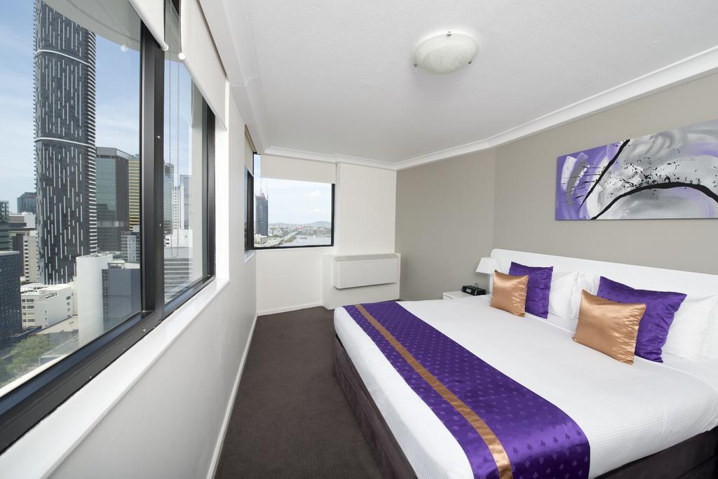 Park Regis North Quay Aparthotel