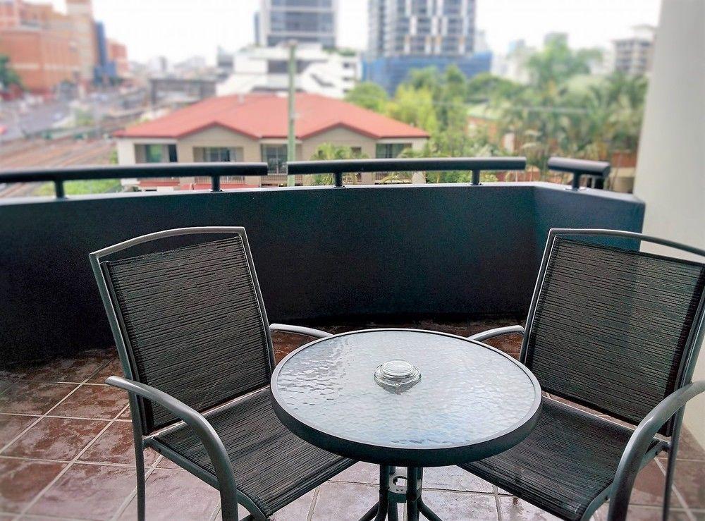 Milton 4* Brisbane