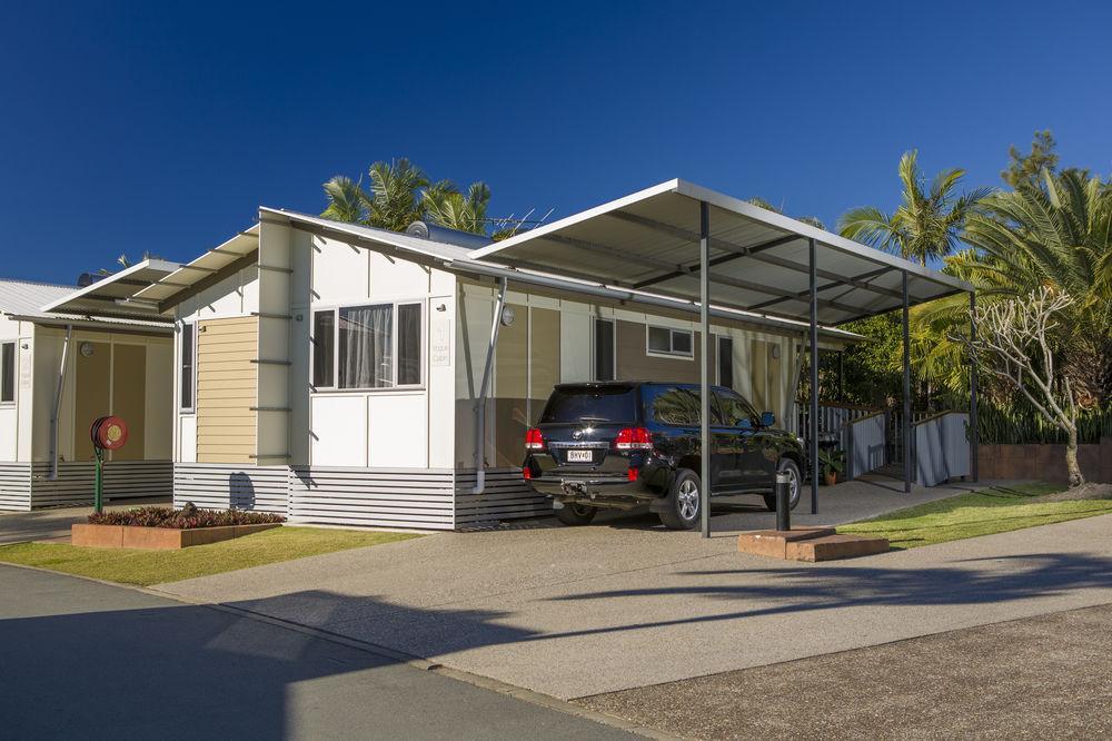 Village Holiday park 4*