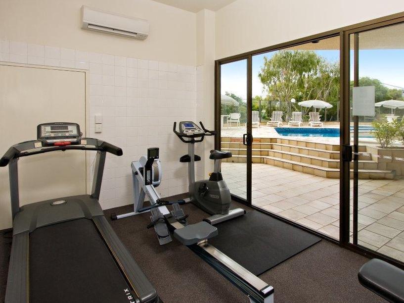 Summit Aparthotel 4*