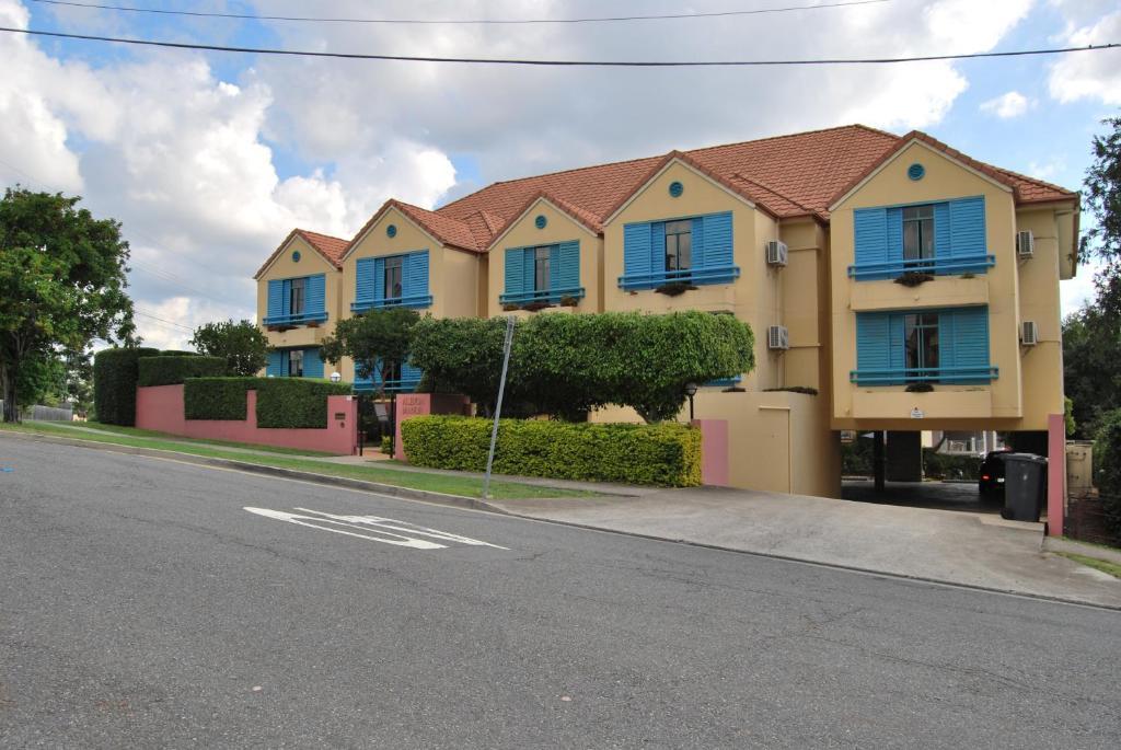 Motel Albion Manor