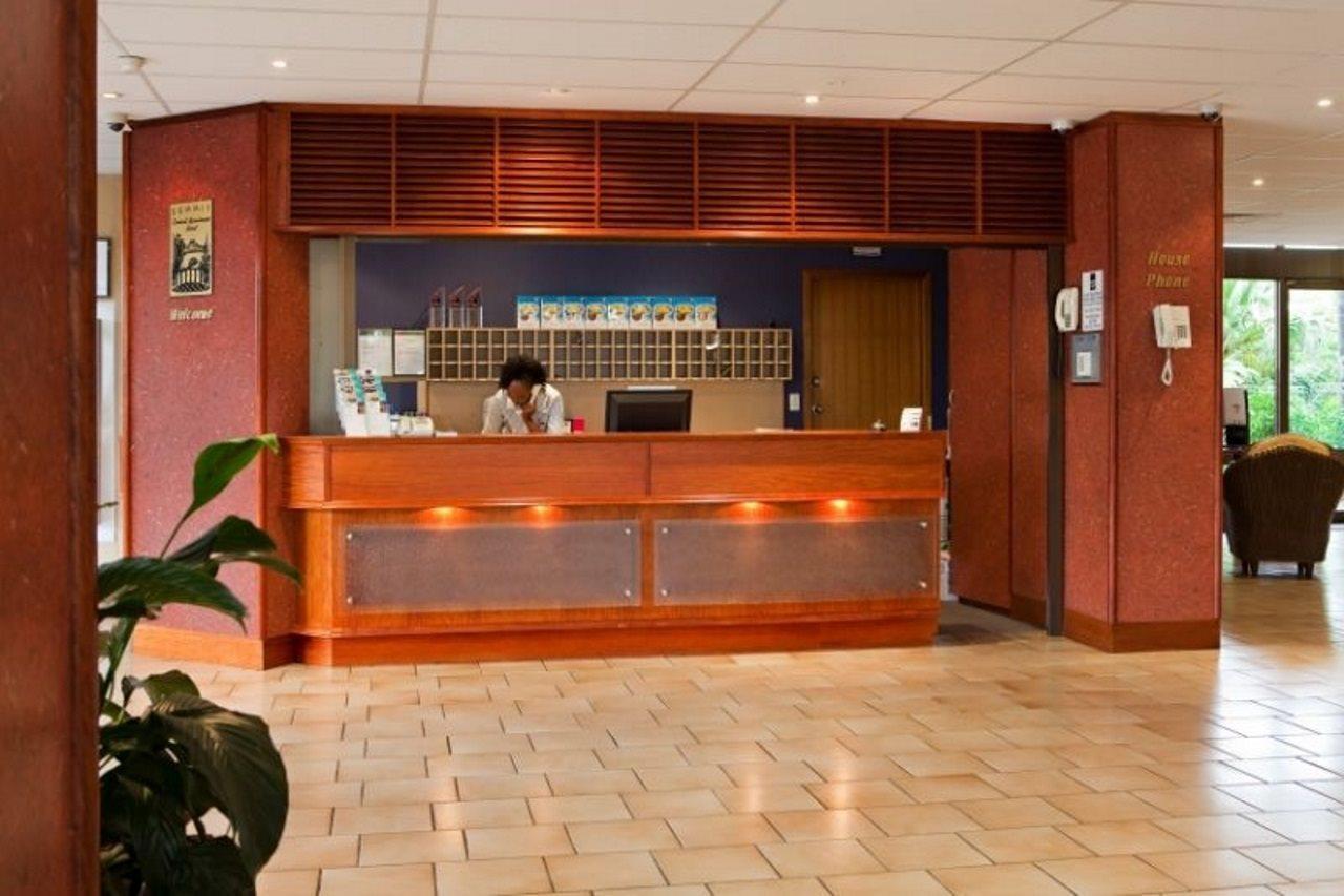 Summit Aparthotel