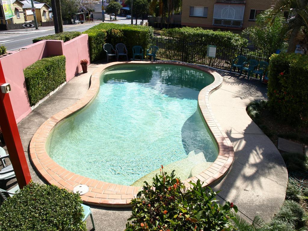 Motel Albion Manor