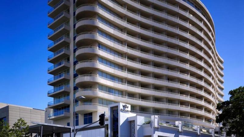 Rydges South Bank Hotel 4*