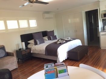 Chapel Woods Bed & Breakfast Brisbane