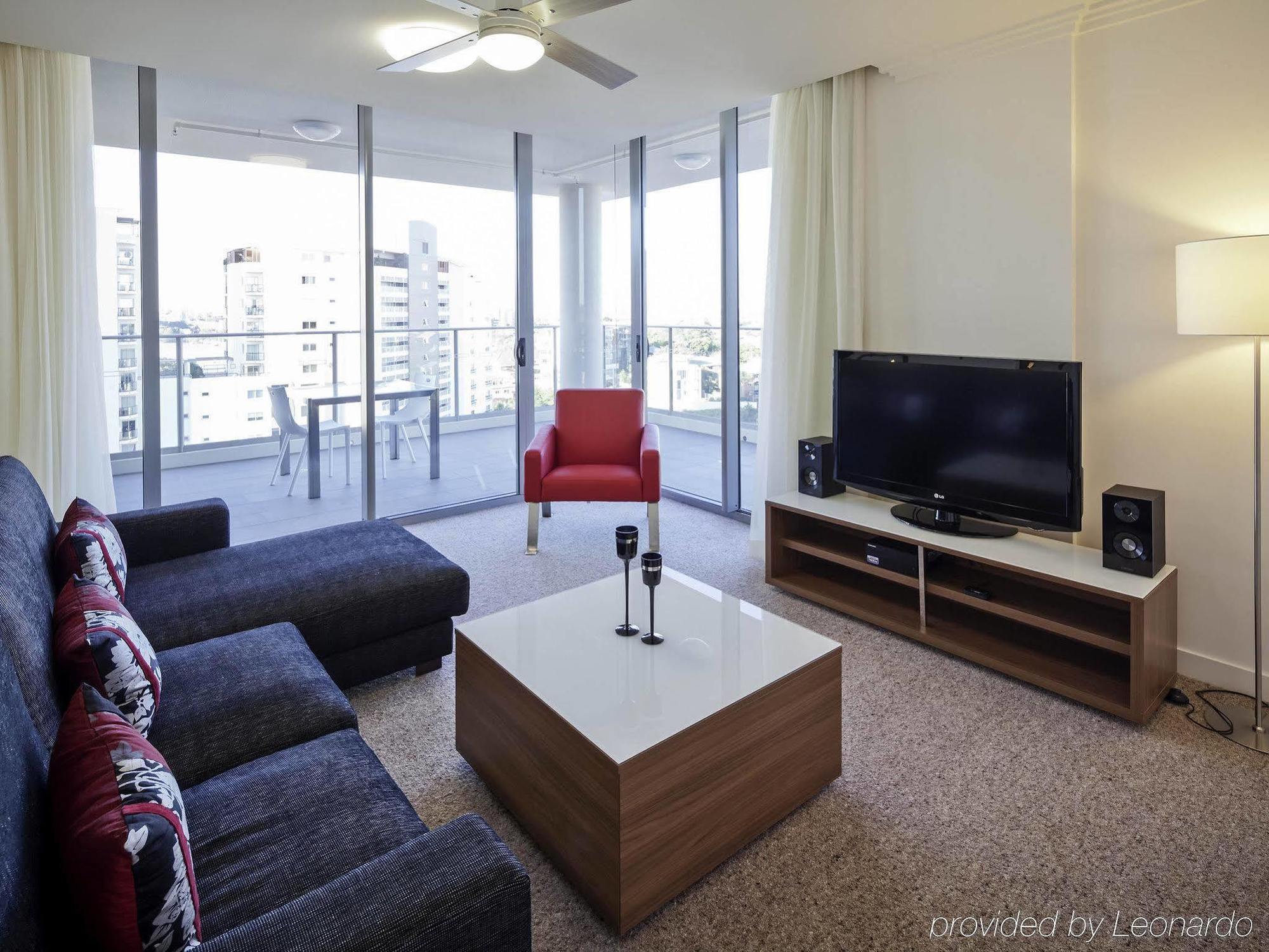 Aparthotel Quest South