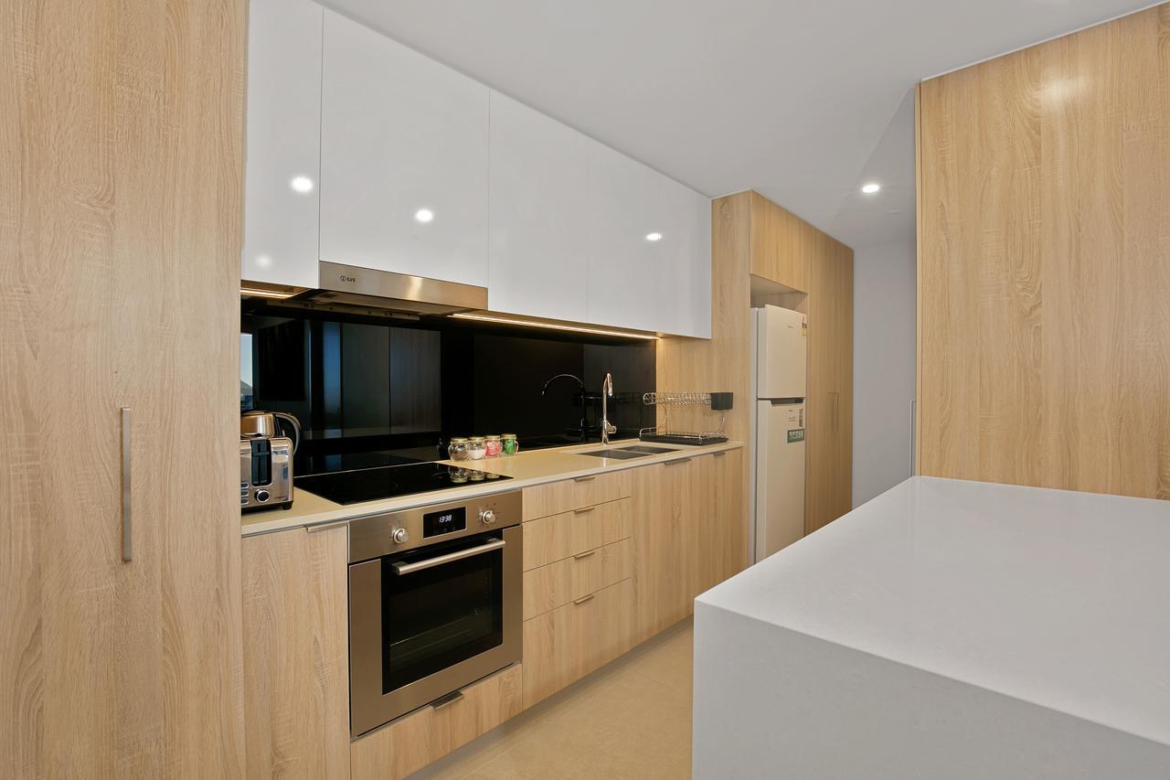 Luxury River View With Infinity Pool Brisbane