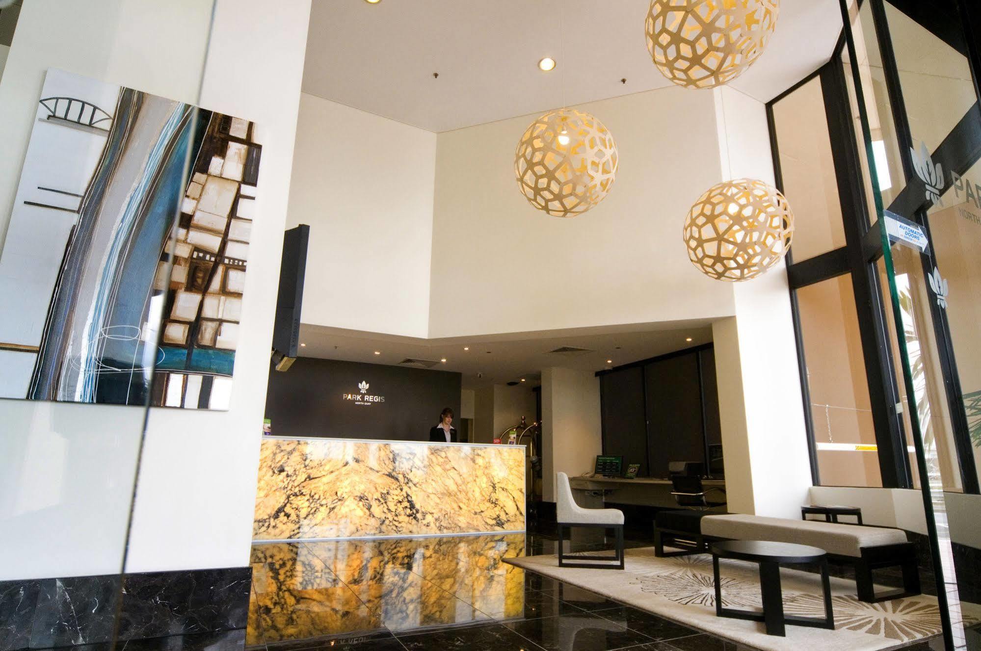 Park Regis North Quay Aparthotel 4*