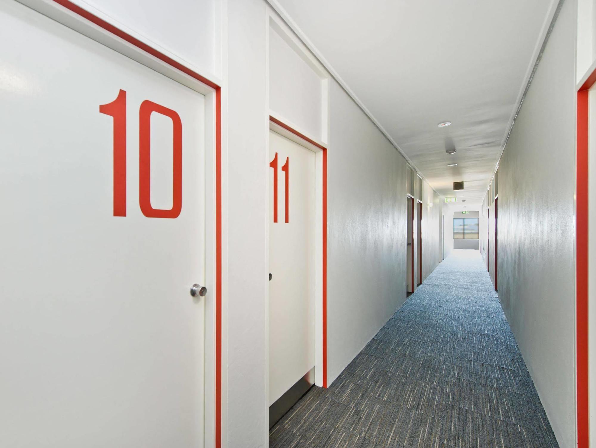 Hotel Of Wales 3*