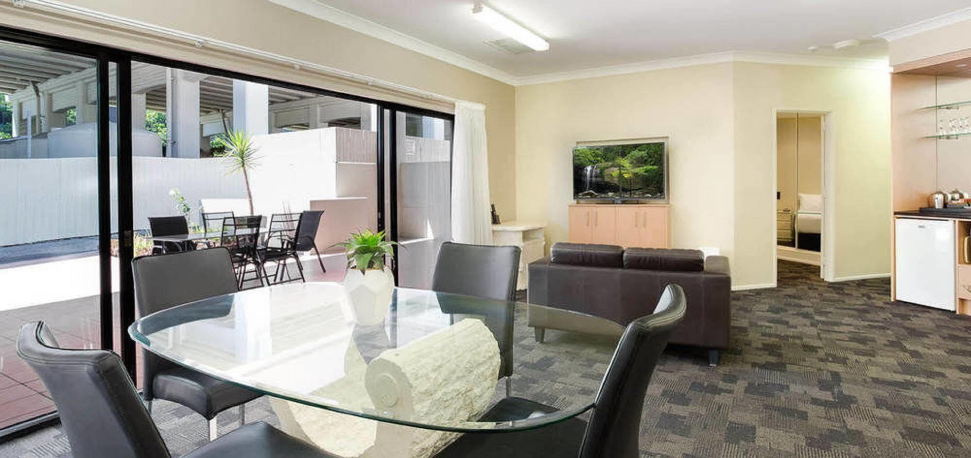 Riverside Southbank Hotel