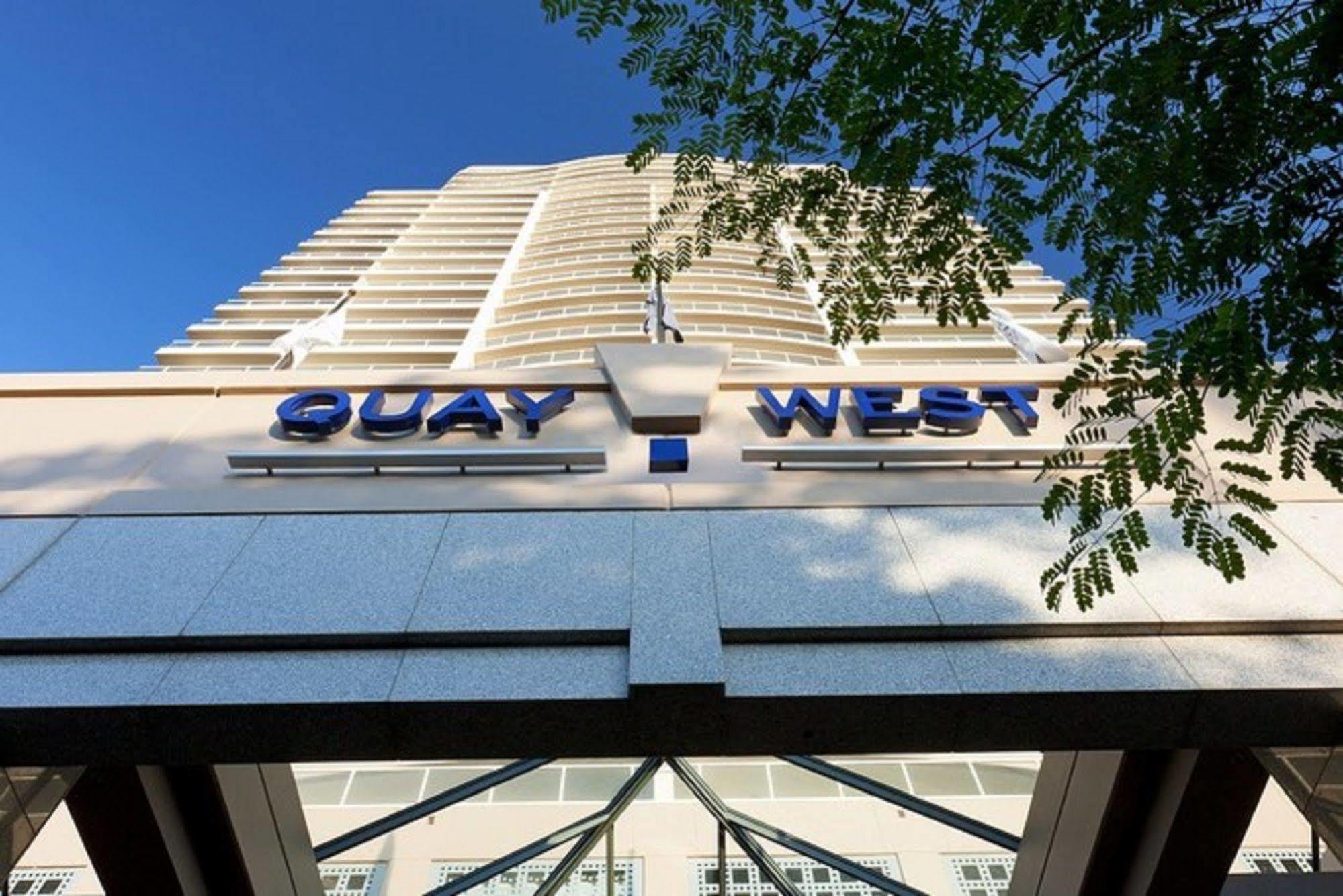 Aparthotel The Sebel Quay West 5*