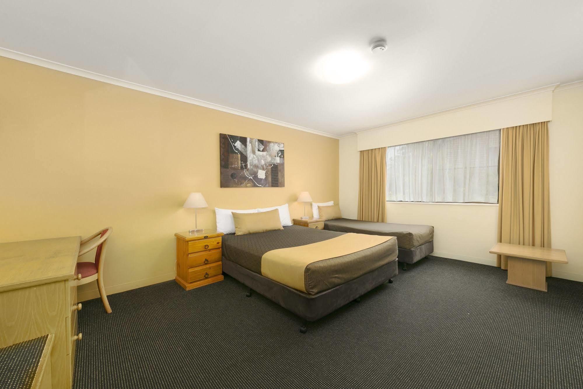 Aparthotel Mt Ommaney Brisbane