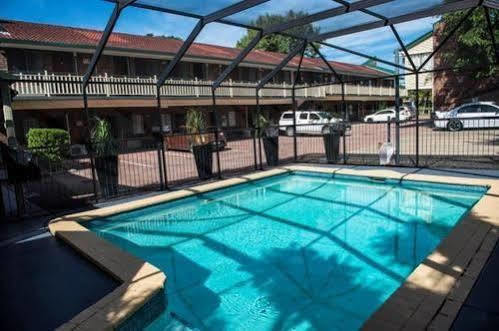 Garden Motor 3* Brisbane