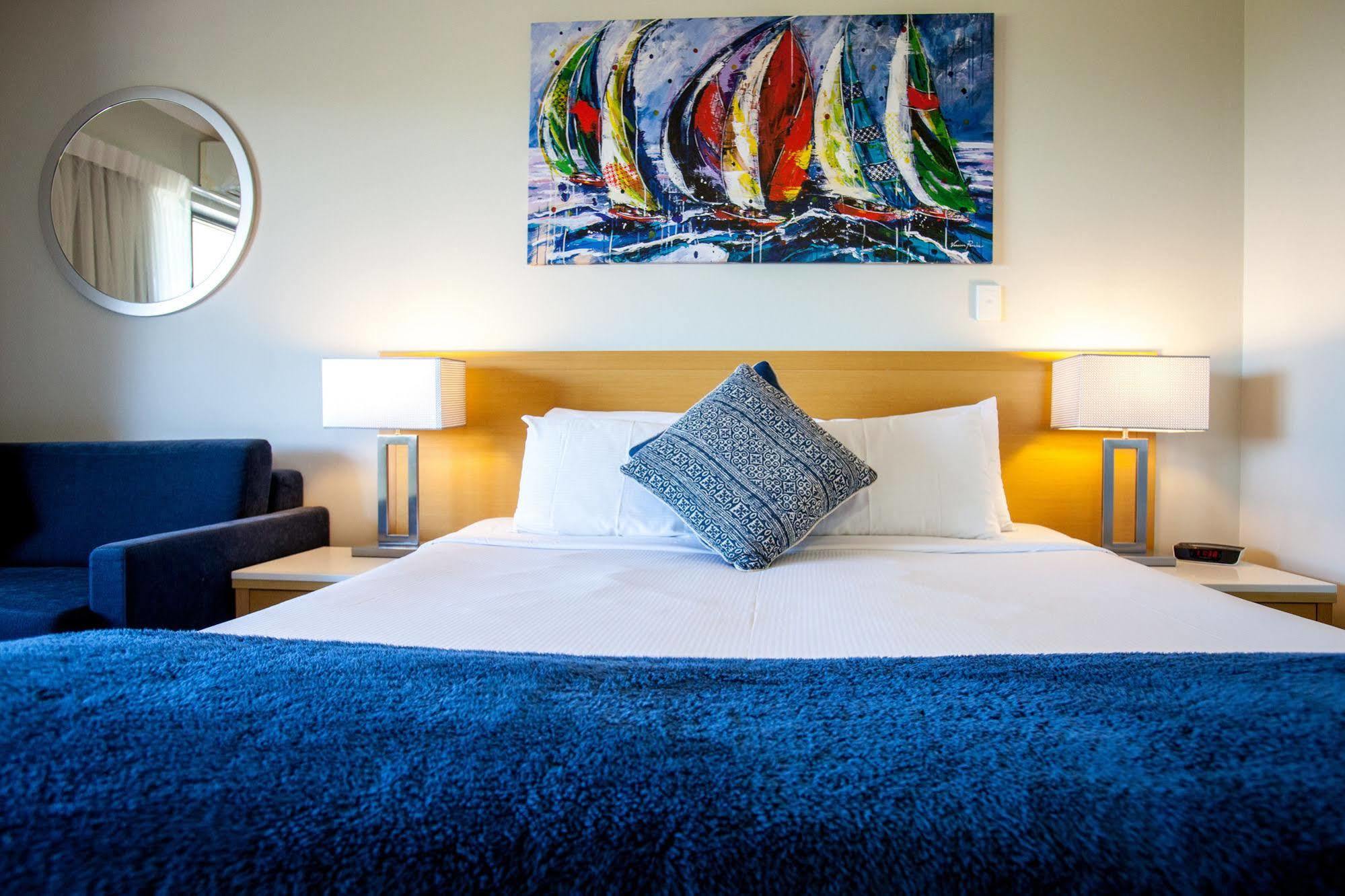 Manly Marina Cove Motel 4*
