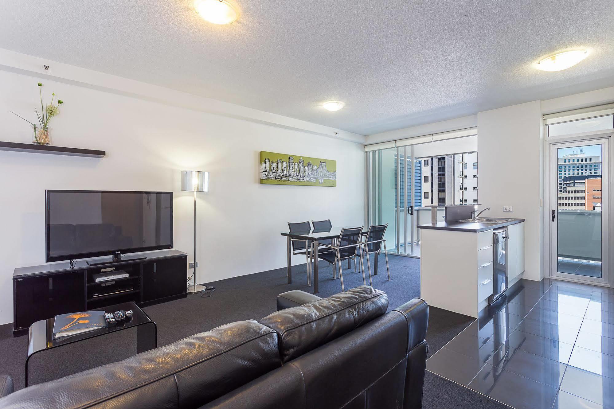 Oxygen Aparthotel 4*