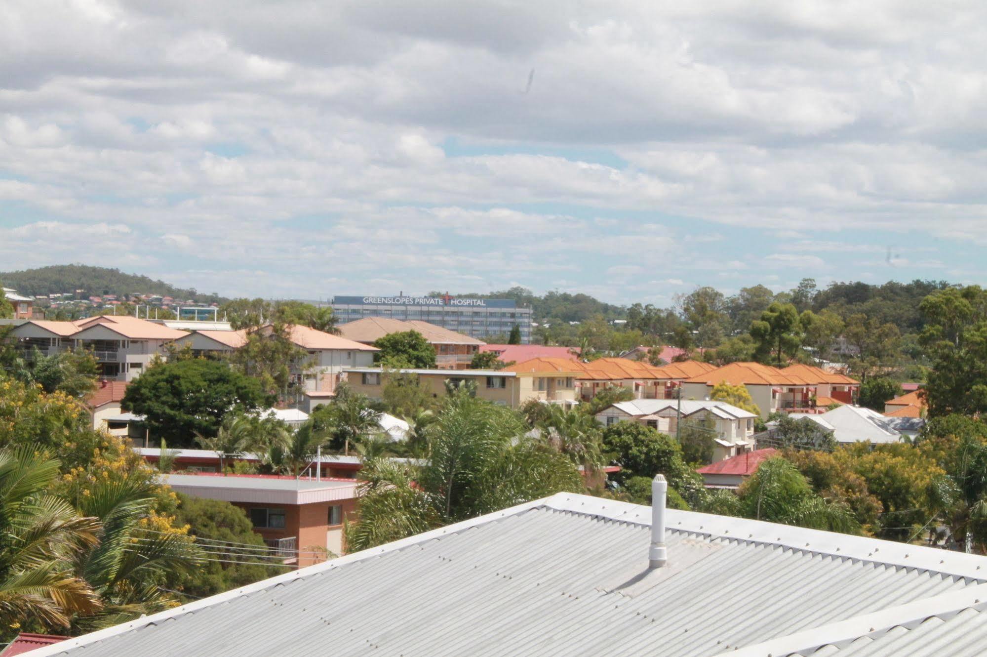 Greenslopes Motor